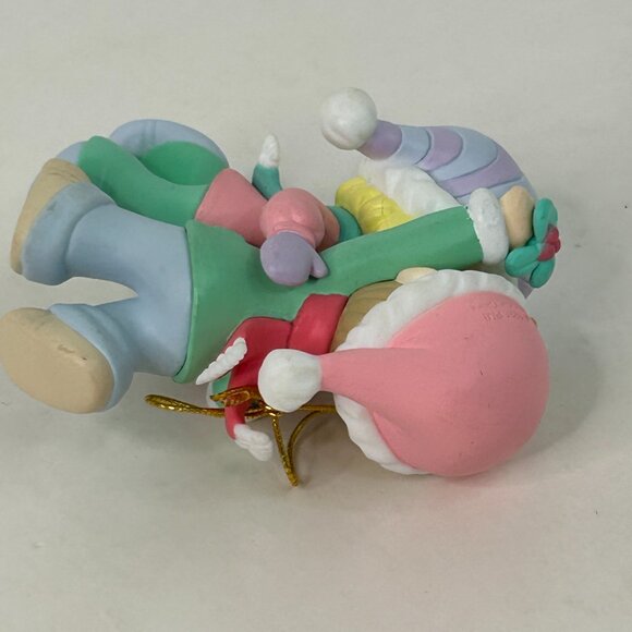 Precious Moments Christmas Ornament Home for the Holidays Collection Enesco 1996 - Picture 9 of 16